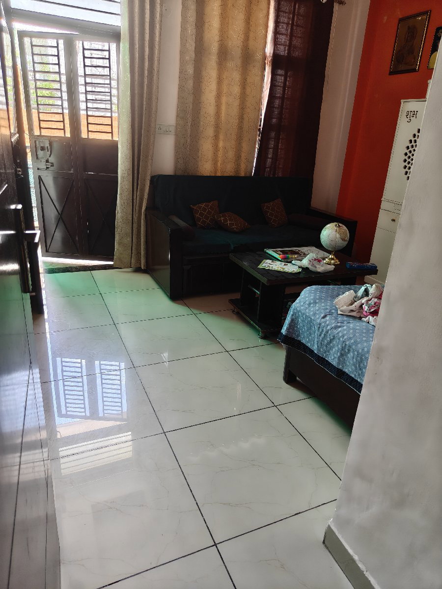 Varun's home photo 5