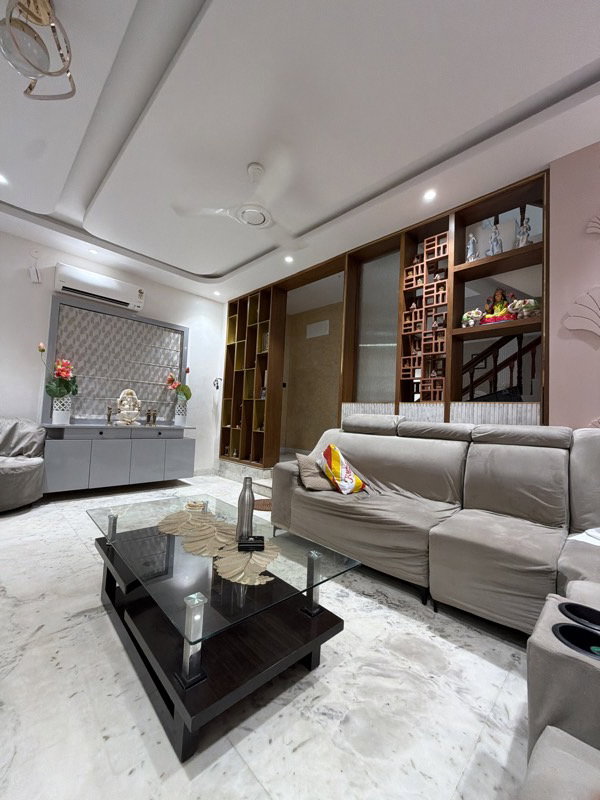 Raayi's listing photo 2