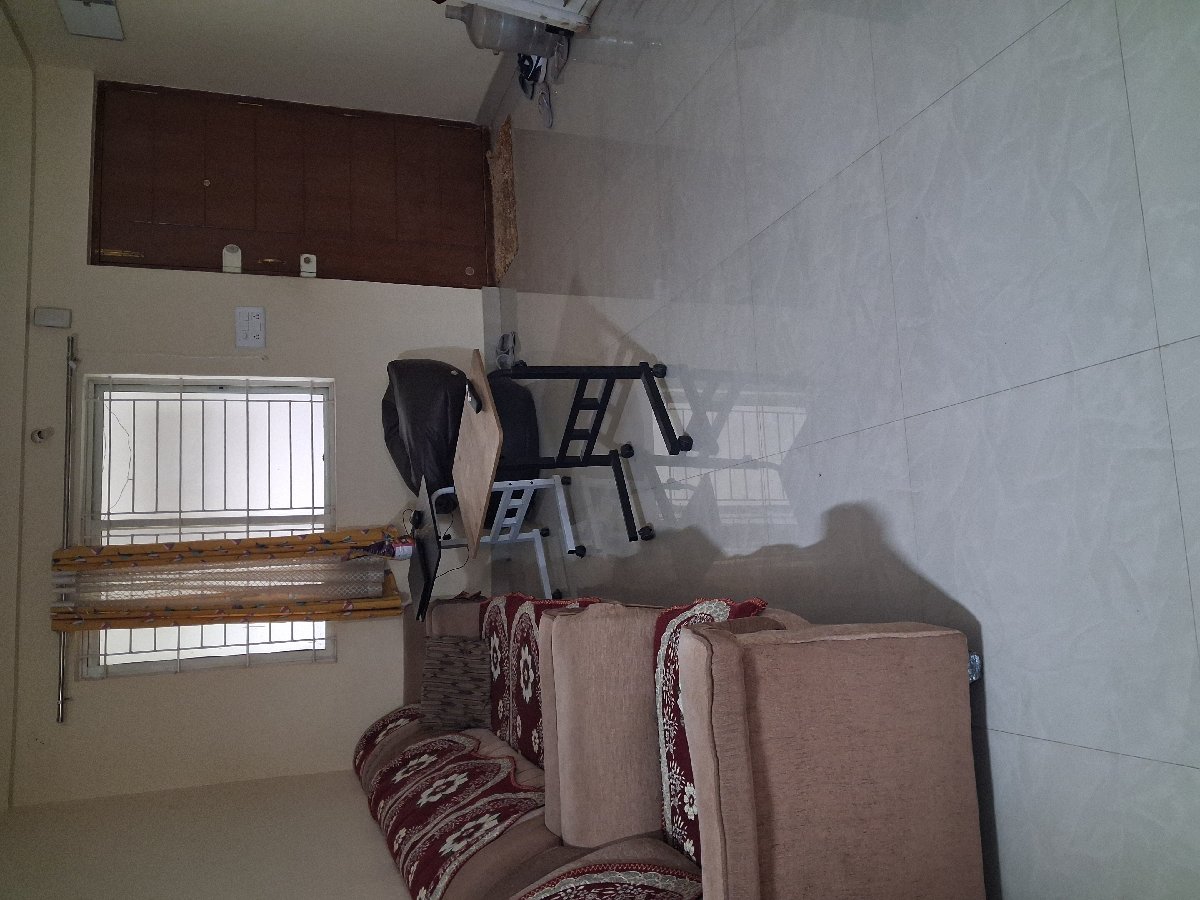 Roshni's listing photo 2